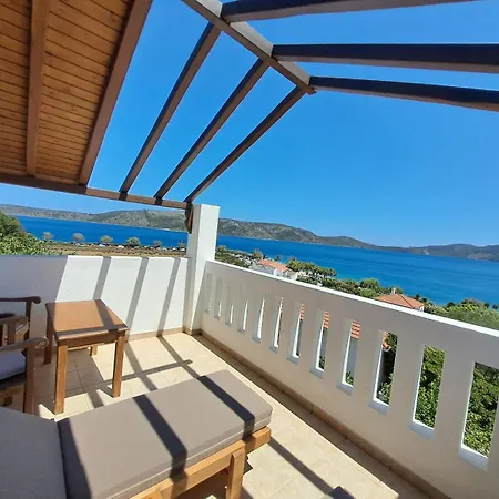 Pelagos Semesteranläggning (resort)