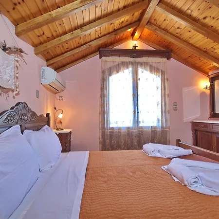 Pelagos Semesteranläggning (resort)